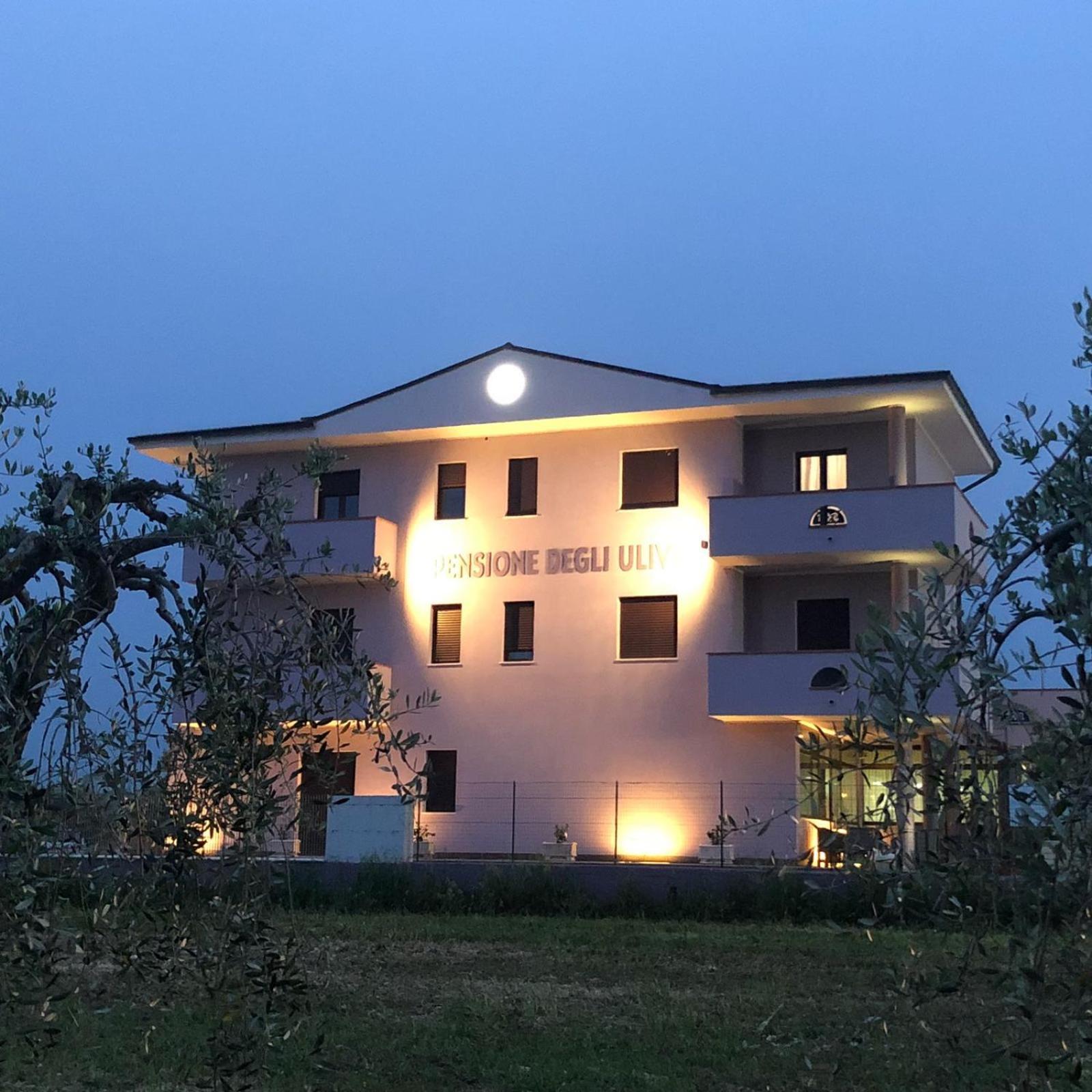 Pensione Degli Ulivi Porto Sant'Elpidio Exterior photo