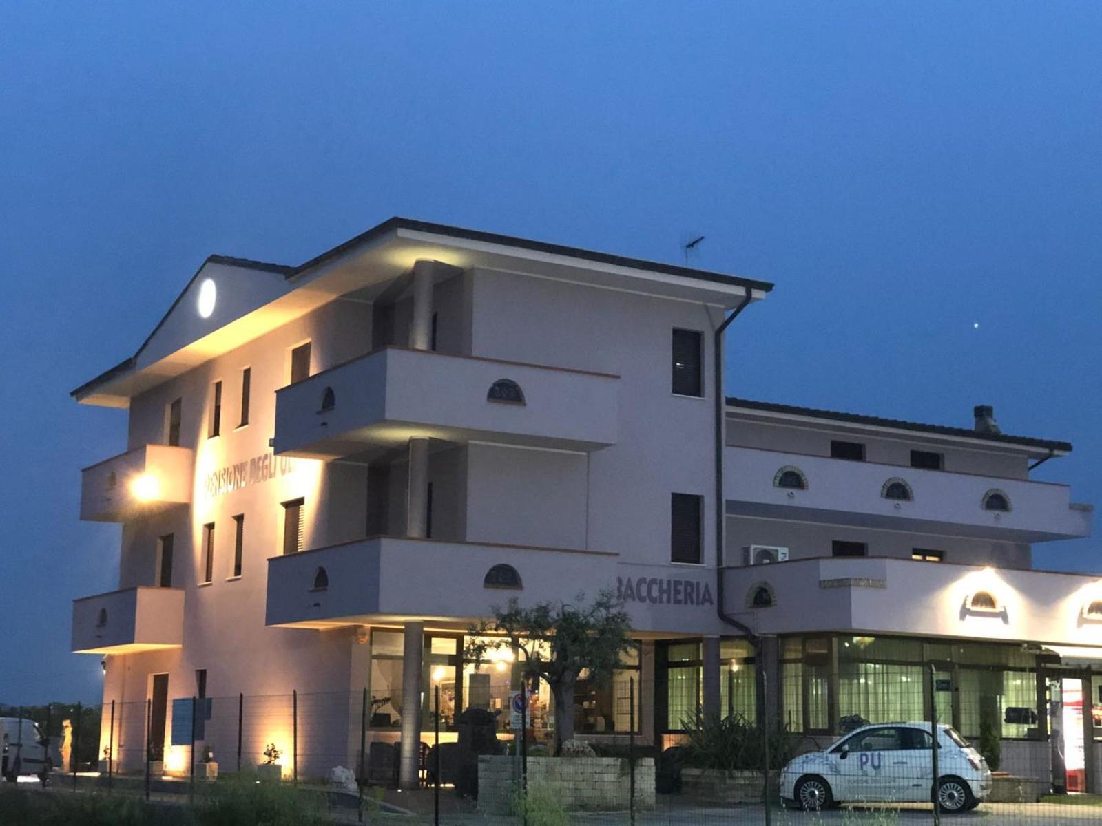 Pensione Degli Ulivi Porto Sant'Elpidio Exterior photo