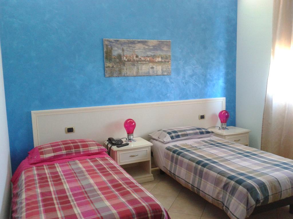 Pensione Degli Ulivi Porto Sant'Elpidio Room photo